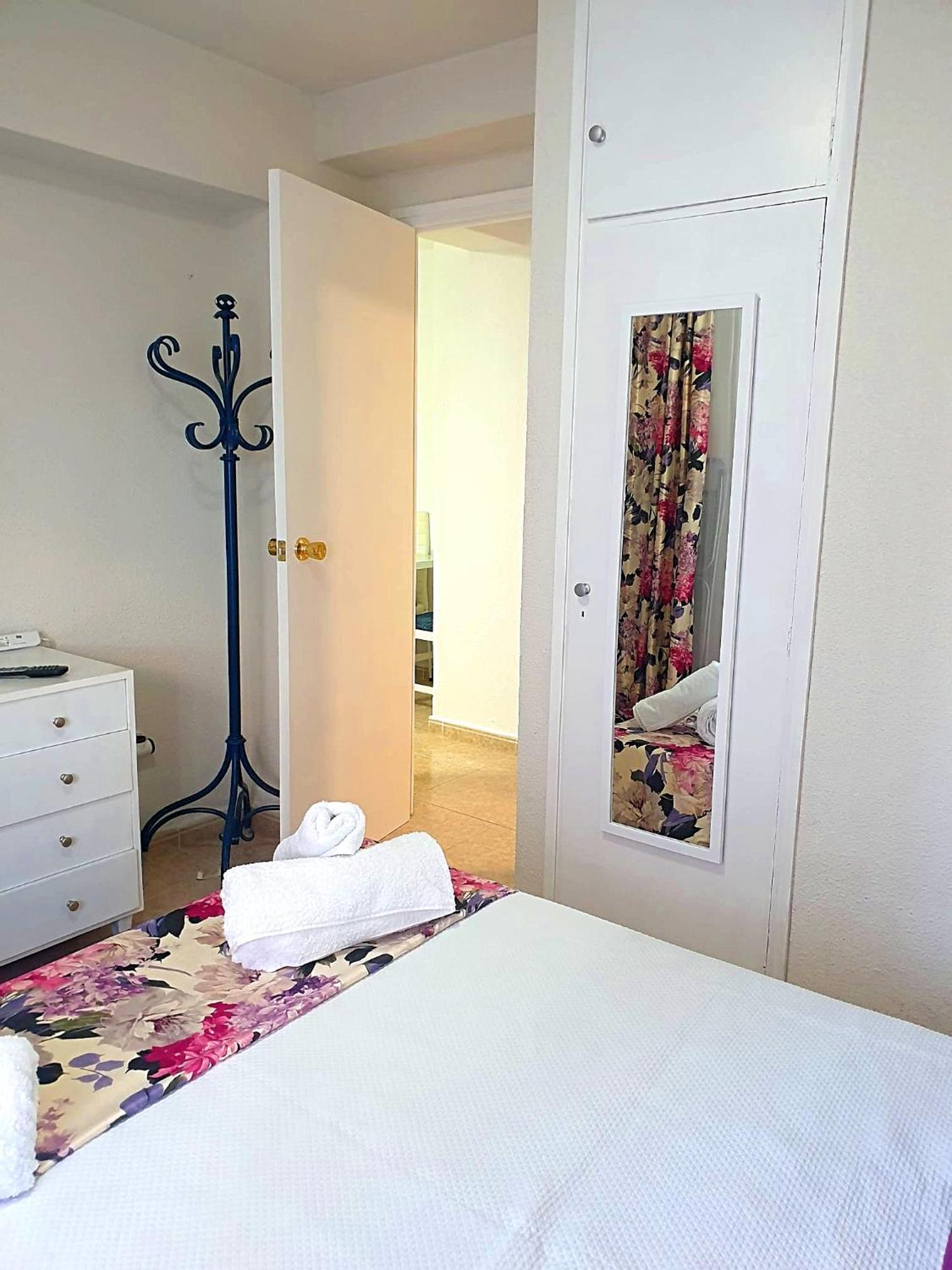 Three Bedrooms Apart In Benidorm Near Beach And Strip Exteriér fotografie